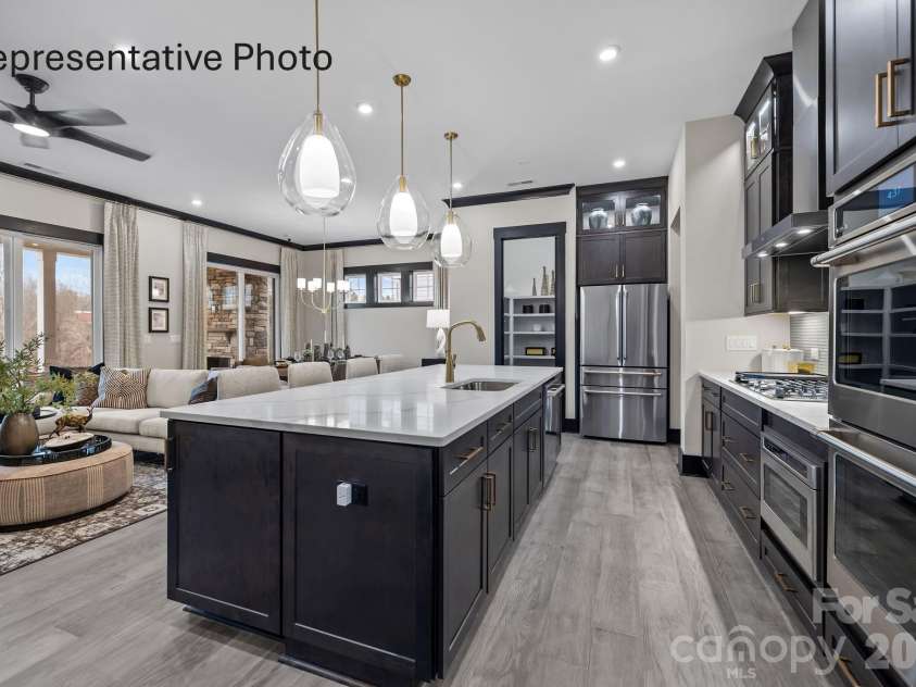 1468 Twin Leaf Road, Fort Mill, SC 29715.  MLS# CAR4368402, YatesRealty ID 17547. 