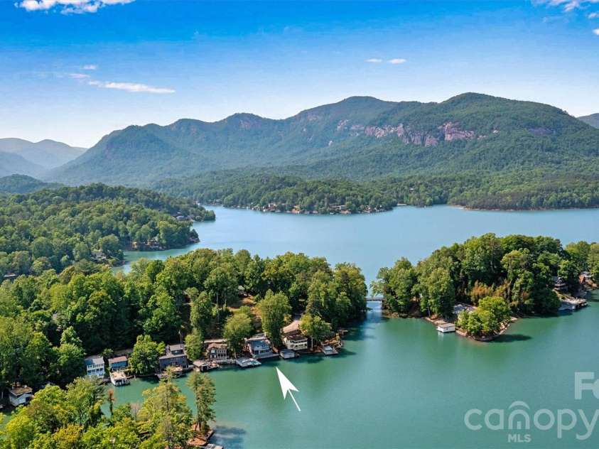 462 Charlotte Drive, Lake Lure, NC 28746.  MLS# CAR4375186, YatesRealty ID 17548. 
