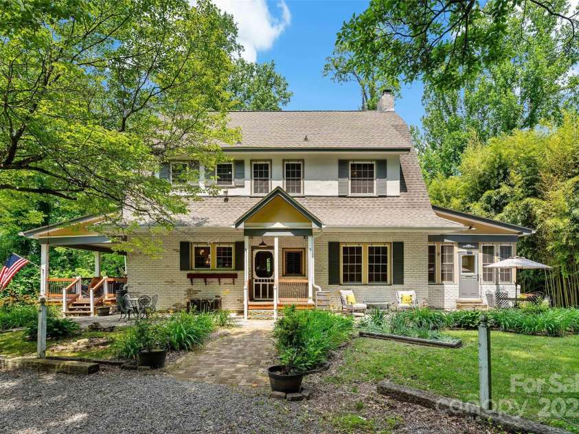 147 Preservation Way, Waynesville, NC 28786.  MLS# CAR4264584, YatesRealty ID 17550. Historical Gem!