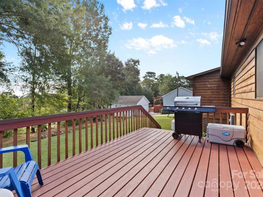 4920 Surfwood Drive, Sherrills Ford, NC 28673.  MLS# CAR4297659, YatesRealty ID 17553. Back Deck