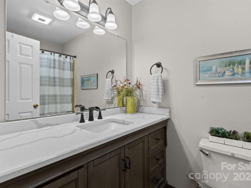 4920 Surfwood Drive, Sherrills Ford, NC 28673.  MLS# CAR4297659, YatesRealty ID 17553. Secondary Bath