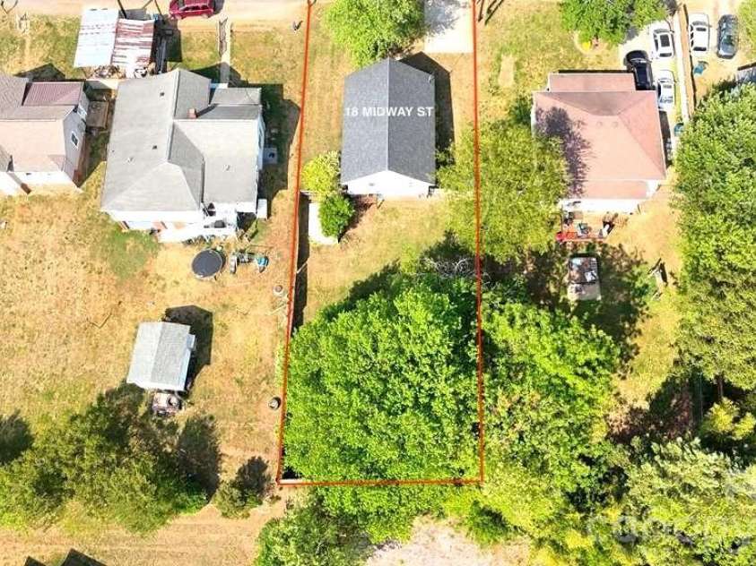 18 MIDWAY Street, Granite Falls, NC 28630.  MLS# CAR4373121, YatesRealty ID 17554. 