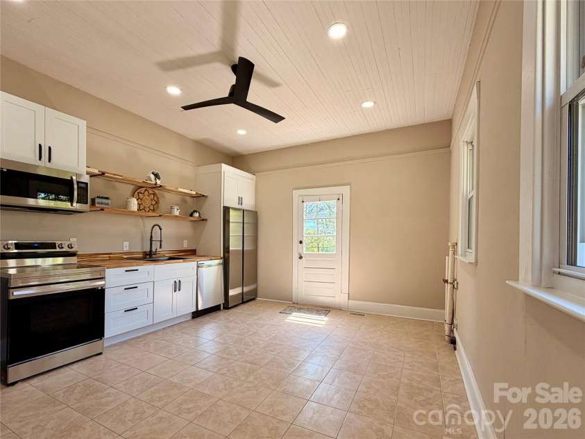 18 MIDWAY Street, Granite Falls, NC 28630.  MLS# CAR4373121, YatesRealty ID 17554. Tile Flooring / Kitchen