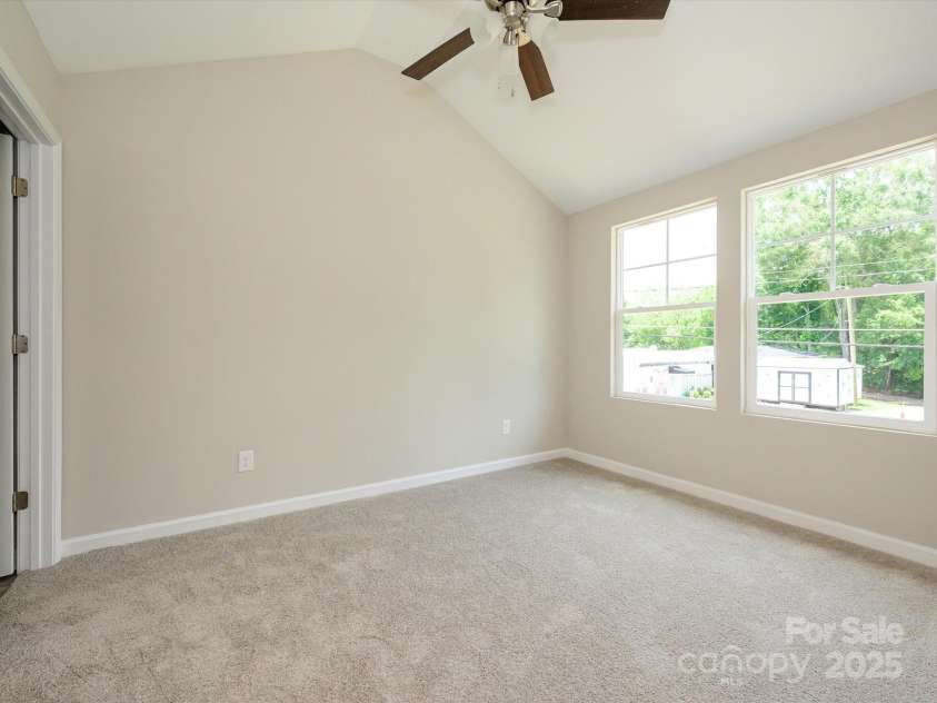 614 Kings Mountain Street, Clover, SC 29710.  MLS# CAR4267782, YatesRealty ID 17554. 