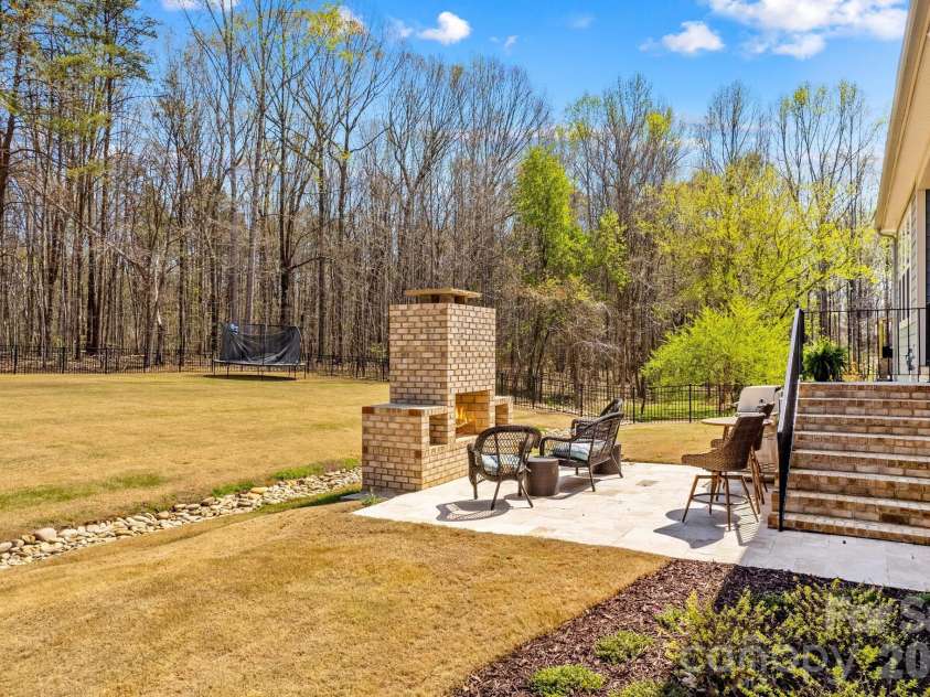 322 Muirfield Way, Salisbury, NC 28144.  MLS# CAR4362341, YatesRealty ID 17556. 