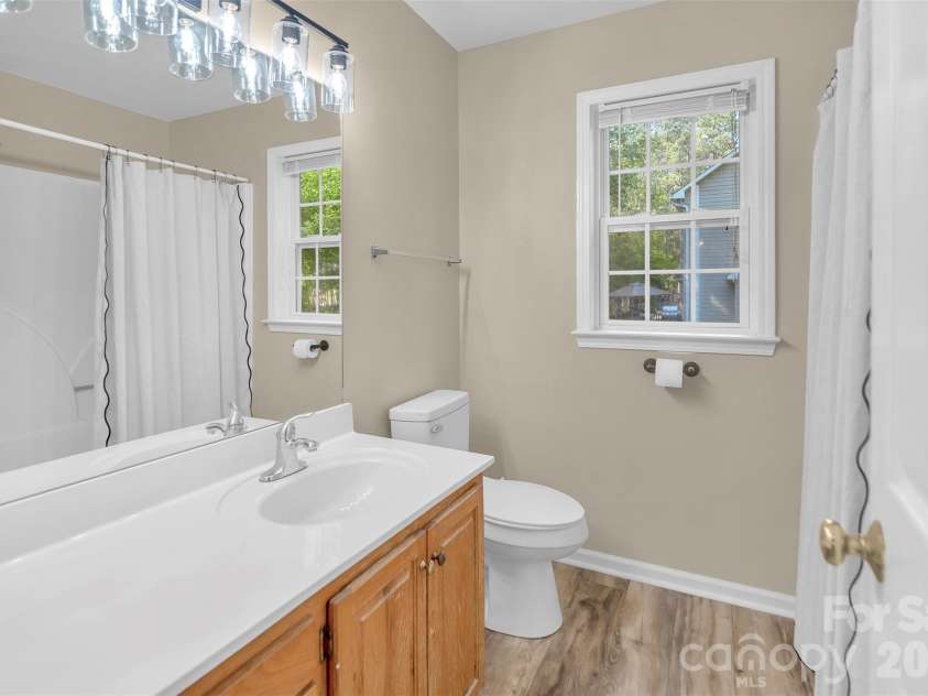 8814 Oldenburg Drive, Mount Pleasant, NC 28124.  MLS# CAR4372176, YatesRealty ID 17557. 