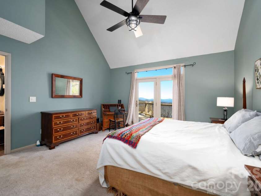 481 Overlook Drive, Mars Hill, NC 28754.  MLS# CAR4313425, YatesRealty ID 17559. 