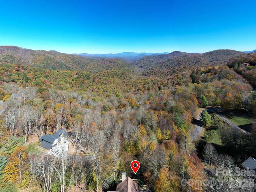 481 Overlook Drive, Mars Hill, NC 28754.  MLS# CAR4313425, YatesRealty ID 17559. 