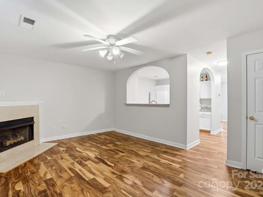 3855 Glenlea Commons Drive, Charlotte, NC 28216.  MLS# CAR4332269, YatesRealty ID 1756. 