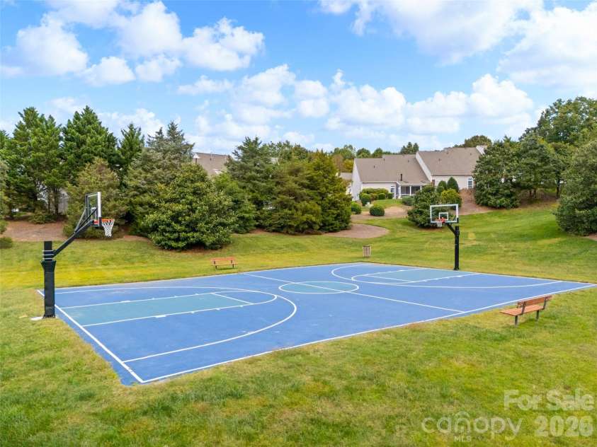 14569 Greenpoint Lane, Huntersville, NC 28078.  MLS# CAR4327431, YatesRealty ID 17560. 