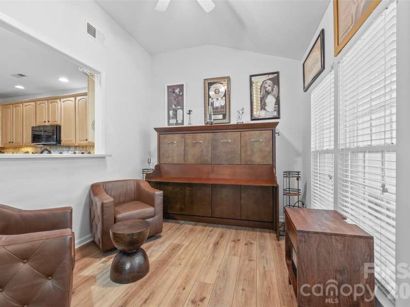 14569 Greenpoint Lane, Huntersville, NC 28078.  MLS# CAR4327431, YatesRealty ID 17560. Office or flex space on main