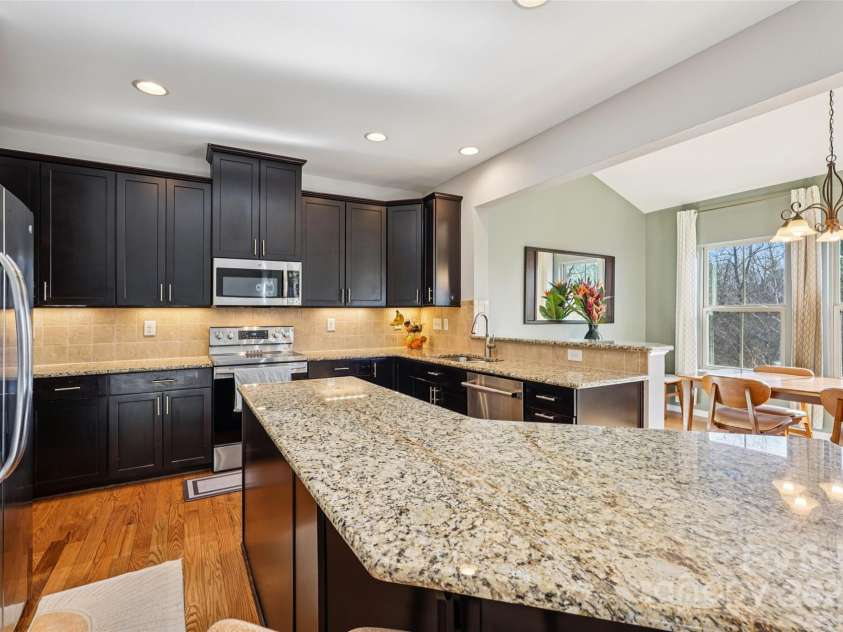 2271 Stone Pile Drive, Concord, NC 28025.  MLS# CAR4330915, YatesRealty ID 17561. Kitchen