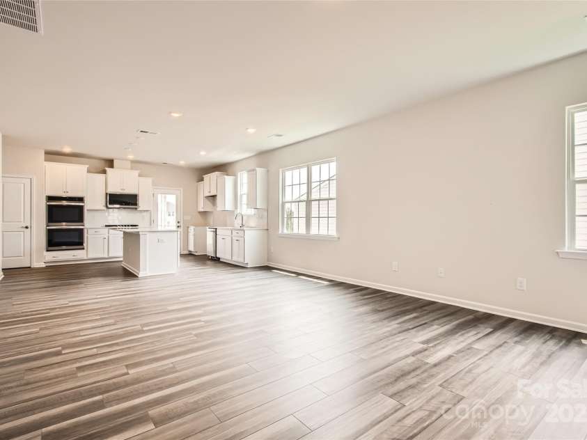 8473 Norman Forest Road, Lancaster, SC 29720.  MLS# CAR4267924, YatesRealty ID 17562. Living Room