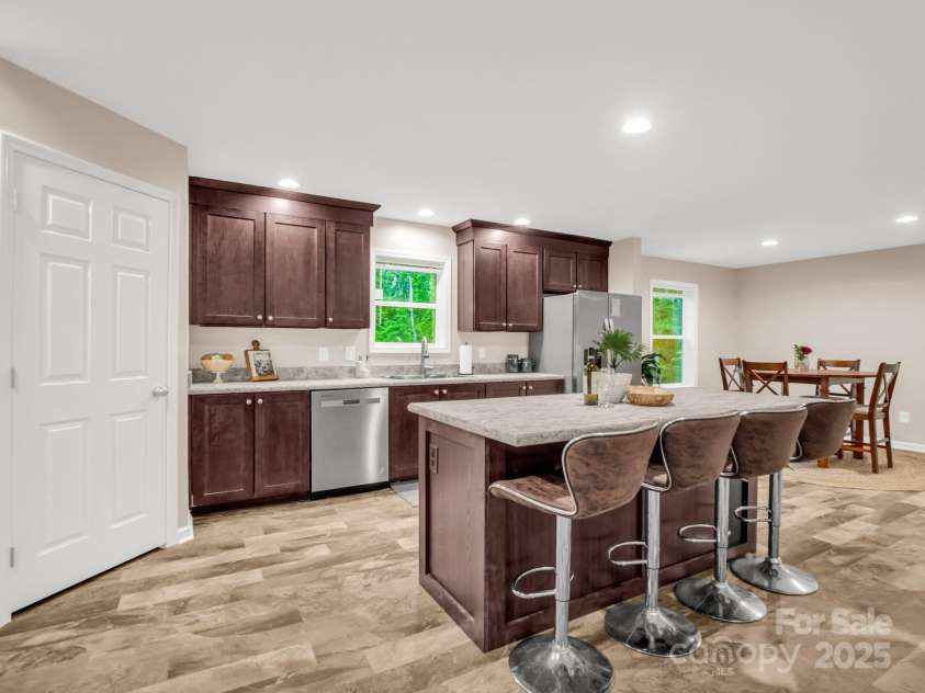 247-1 Bent Creek Ranch Road, Asheville, NC 28806.  MLS# CAR4266122, YatesRealty ID 17565. 