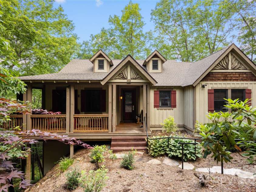 172 Juneberry Lane, Tuckasegee, NC 28783.  MLS# CAR4266592, YatesRealty ID 17567. 