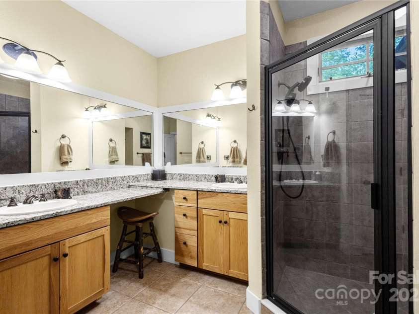 172 Juneberry Lane, Tuckasegee, NC 28783.  MLS# CAR4266592, YatesRealty ID 17567. 