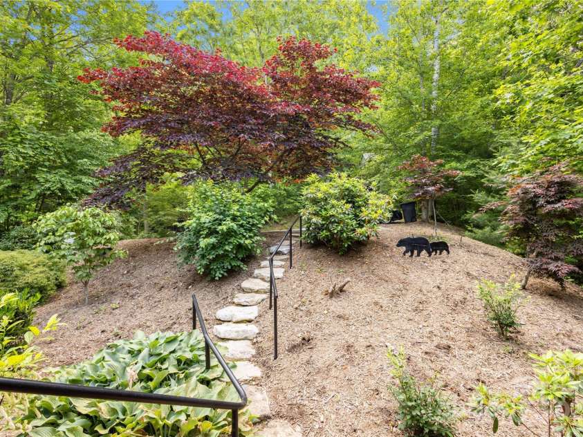 172 Juneberry Lane, Tuckasegee, NC 28783.  MLS# CAR4266592, YatesRealty ID 17567. 