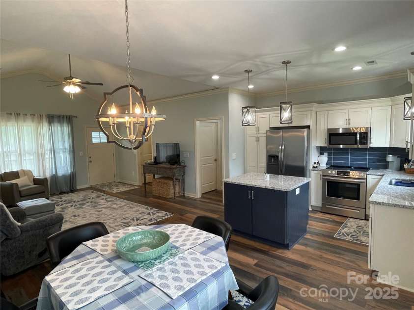 210 Rhyne Street, Stanley, NC 28164.  MLS# CAR4267786, YatesRealty ID 17568. 