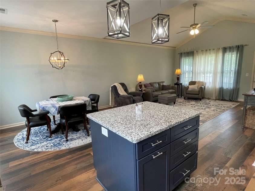 210 Rhyne Street, Stanley, NC 28164.  MLS# CAR4267786, YatesRealty ID 17568. 