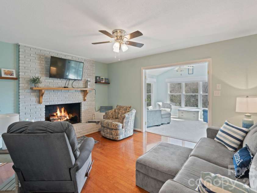 6234 Ruffin Lane, Conover, NC 28613.  MLS# CAR4362667, YatesRealty ID 17568. 