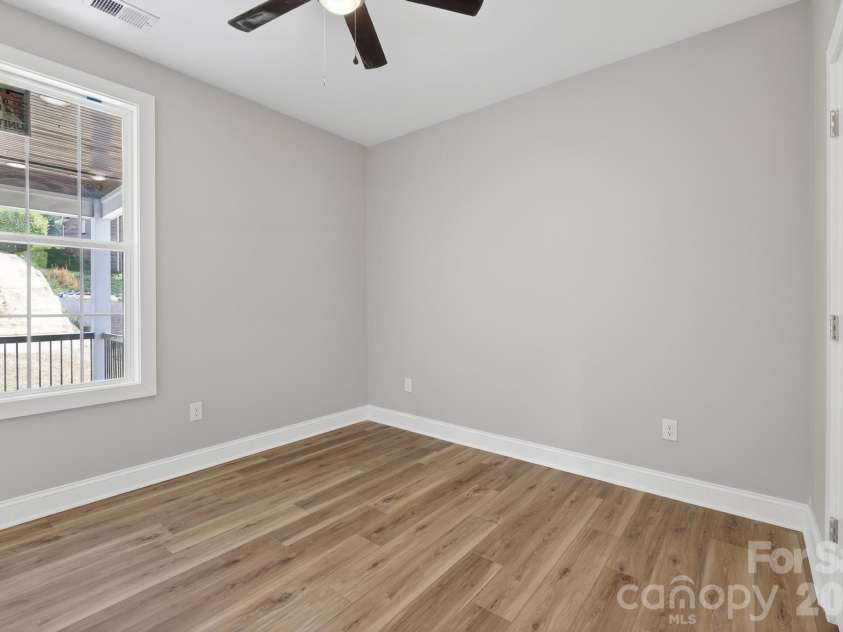 416 Whitmore Street, Lenoir, NC 28645.  MLS# CAR4363321, YatesRealty ID 17569. 
