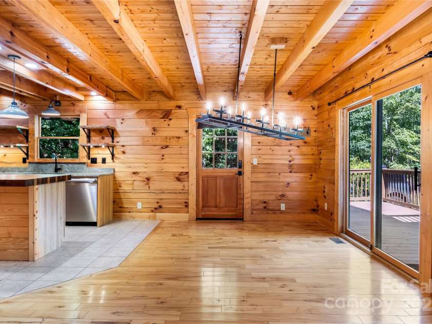 447 Hidden Lake Parkway, Nebo, NC 28761.  MLS# CAR4267939, YatesRealty ID 17569. Dining area just off the kitchen.