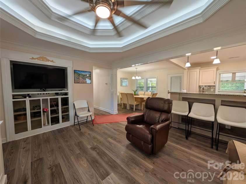 3220 Jonesberry Road, Matthews, NC 28105.  MLS# CAR4310603, YatesRealty ID 1757. 