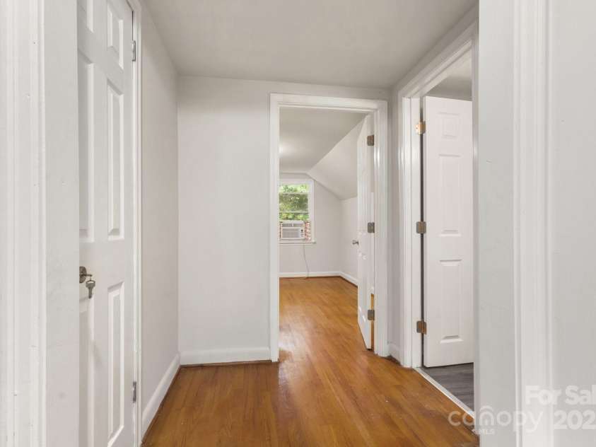 728 Blanton Street, Shelby, NC 28150.  MLS# CAR4274982, YatesRealty ID 1757. Upstairs hallway