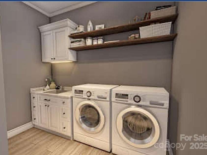 195 Bloomingdale Drive, Fletcher, NC 28732.  MLS# CAR4268054, YatesRealty ID 17570. 