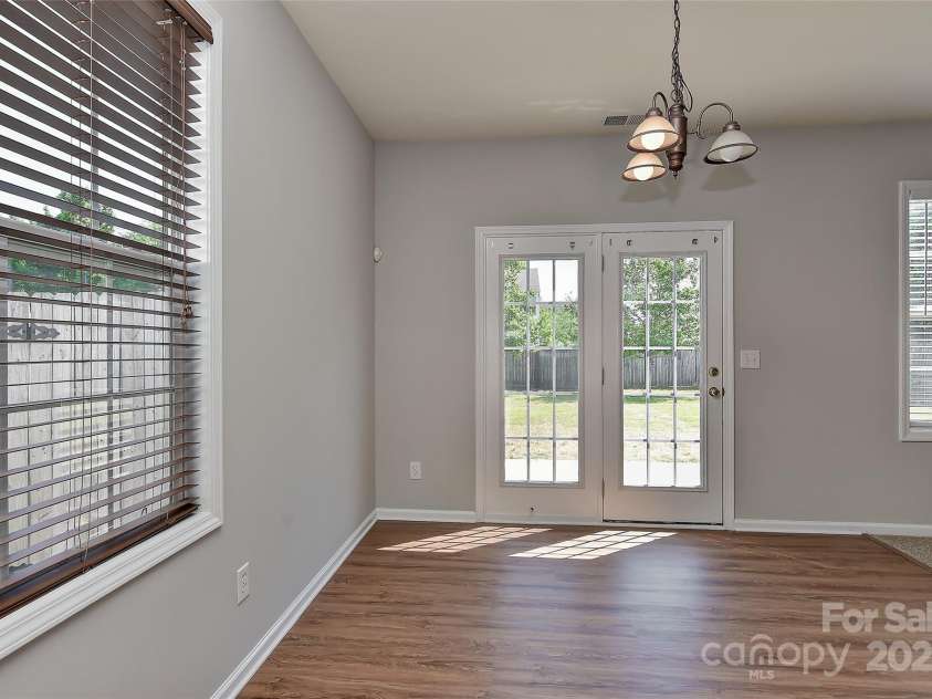 14501 Asheton Creek Drive, Charlotte, NC 28273.  MLS# CAR4258847, YatesRealty ID 17572. 