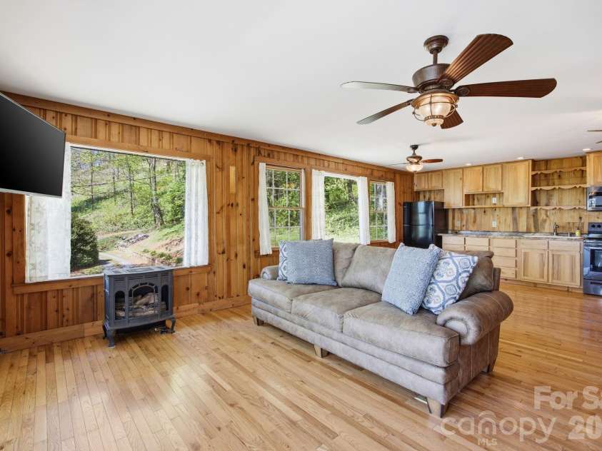 199 Alpine Drive, Marion, NC 28655.  MLS# CAR4371799, YatesRealty ID 17572. Living room