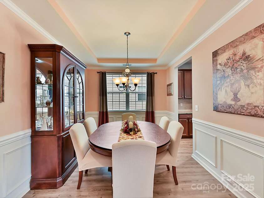 3020 Sewee Lane, Waxhaw, NC 28173.  MLS# CAR4210967, YatesRealty ID 17573. Dining room w/Picture window