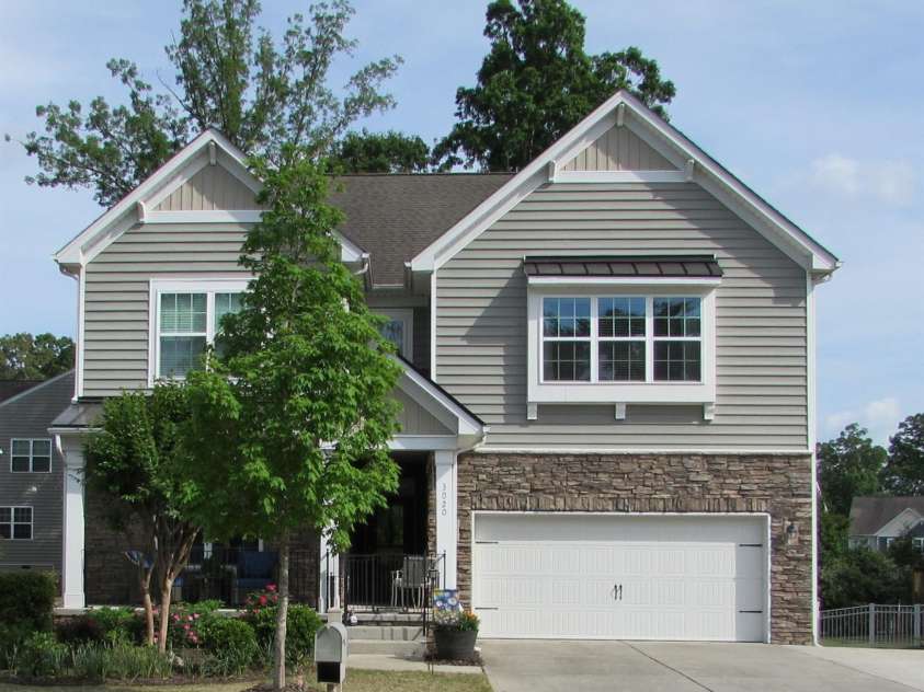 3020 Sewee Lane, Waxhaw, NC 28173.  MLS# CAR4210967, YatesRealty ID 17573. Front view of home