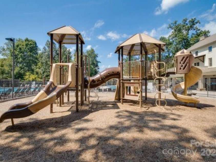 3020 Sewee Lane, Waxhaw, NC 28173.  MLS# CAR4210967, YatesRealty ID 17573. Lawson playground