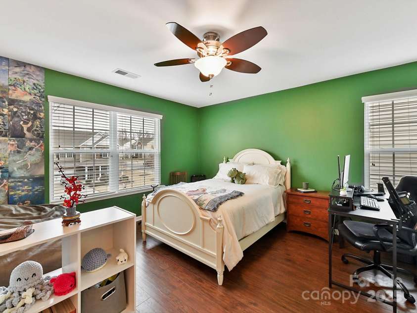 3020 Sewee Lane, Waxhaw, NC 28173.  MLS# CAR4210967, YatesRealty ID 17573. Teen room has enough space for student desk/computer