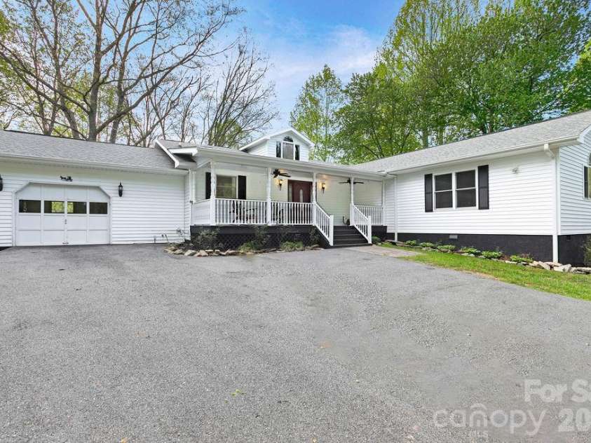 1388 King Road, Pisgah Forest, NC 28768.  MLS# CAR4373553, YatesRealty ID 17574. 