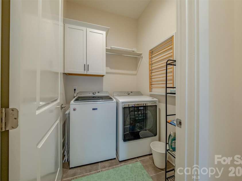 3010 Alveston Drive, Concord, NC 28027.  MLS# CAR4374332, YatesRealty ID 17575. 