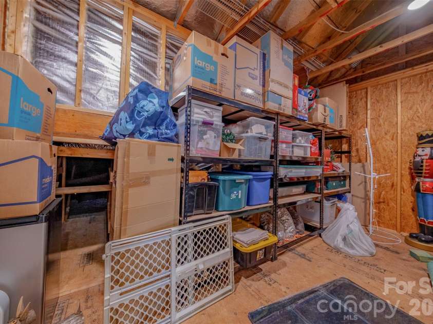 3010 Alveston Drive, Concord, NC 28027.  MLS# CAR4374332, YatesRealty ID 17575. 