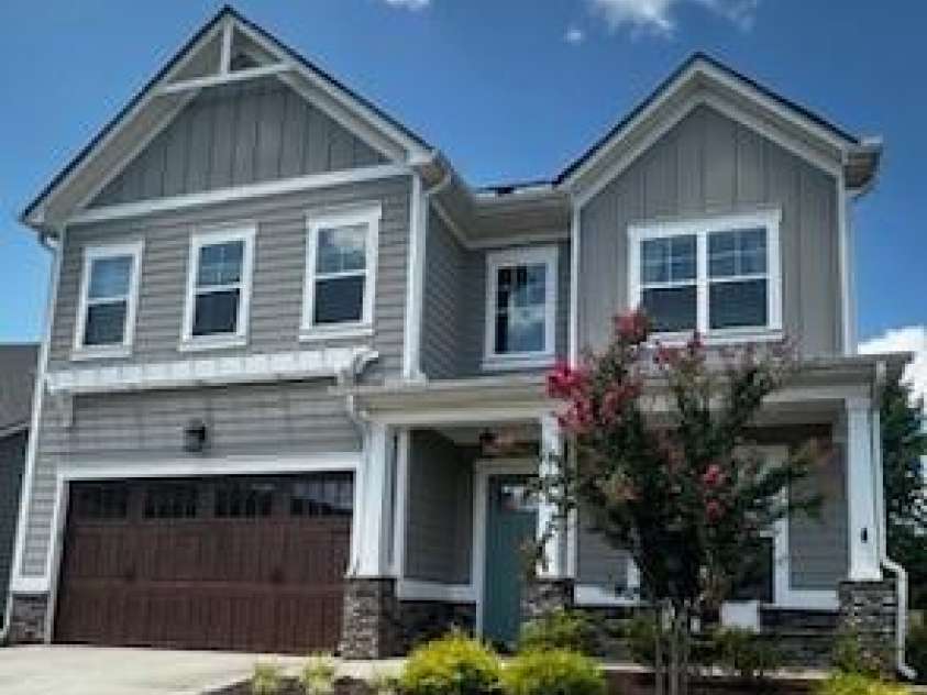 3010 Alveston Drive, Concord, NC 28027.  MLS# CAR4374332, YatesRealty ID 17575. 