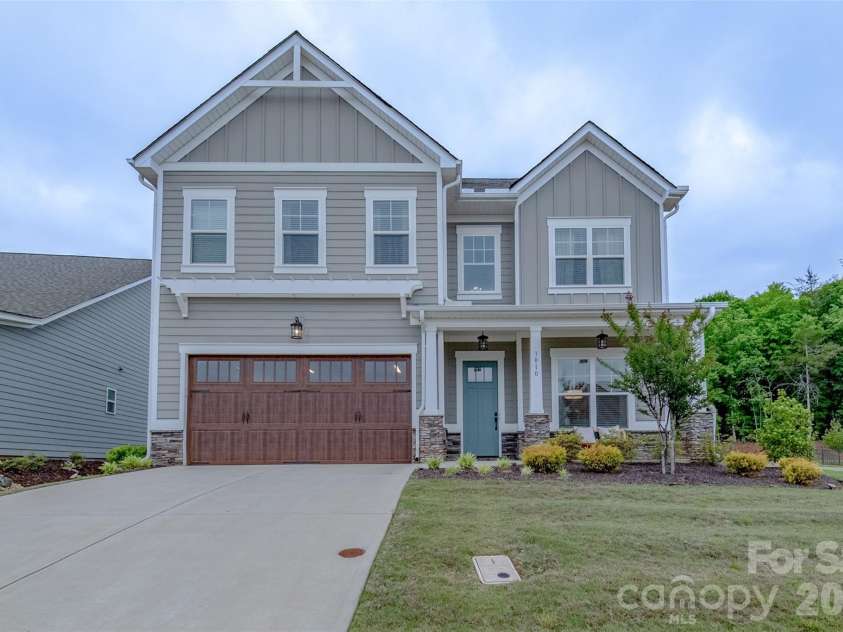 3010 Alveston Drive, Concord, NC 28027.  MLS# CAR4374332, YatesRealty ID 17575. 