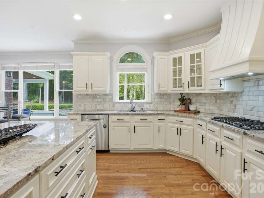 16219 Millsford Court, Charlotte, NC 28277.  MLS# CAR4373977, YatesRealty ID 17576. 
