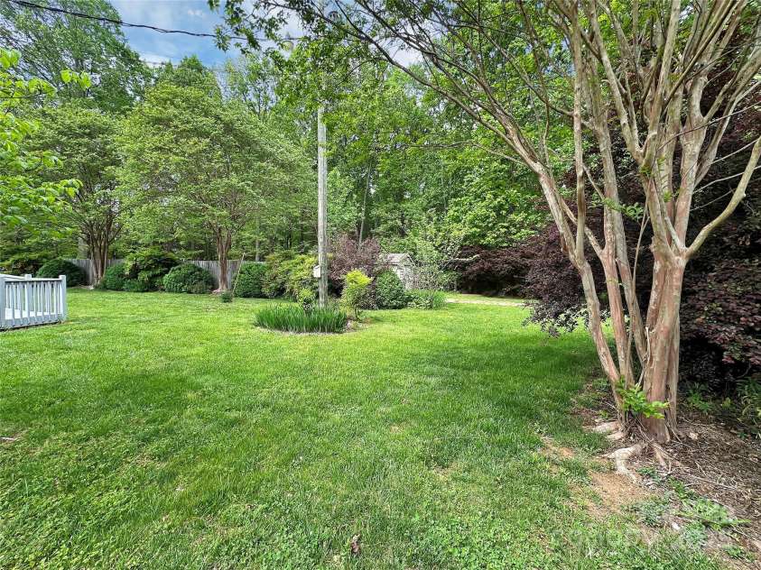 104 Tobe Bridge Road, Kings Mountain, NC 28086.  MLS# CAR4255478, YatesRealty ID 17577. 