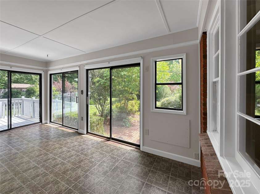 104 Tobe Bridge Road, Kings Mountain, NC 28086.  MLS# CAR4255478, YatesRealty ID 17577. 