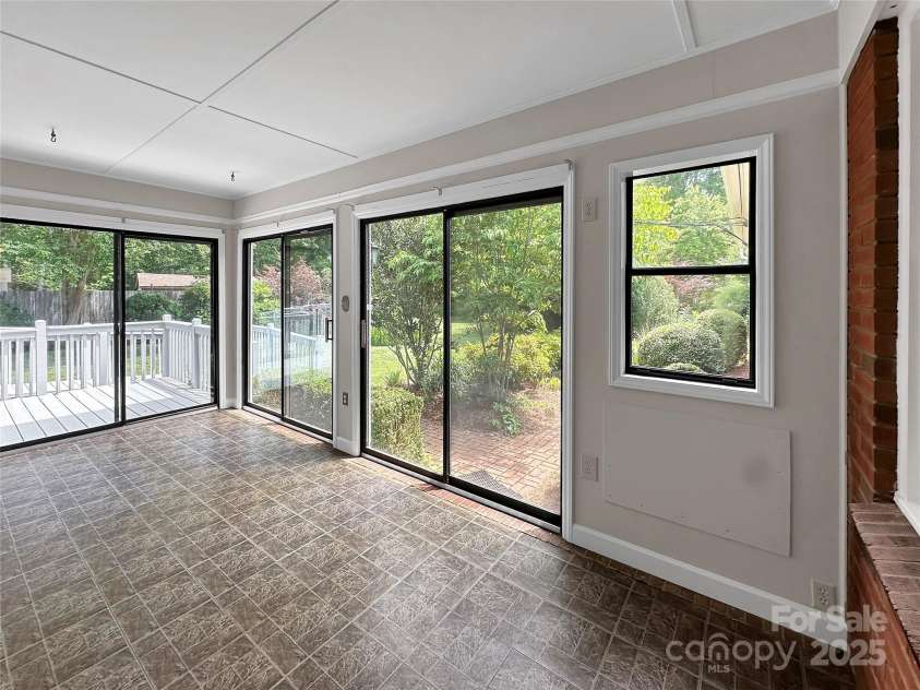 104 Tobe Bridge Road, Kings Mountain, NC 28086.  MLS# CAR4255478, YatesRealty ID 17577. 