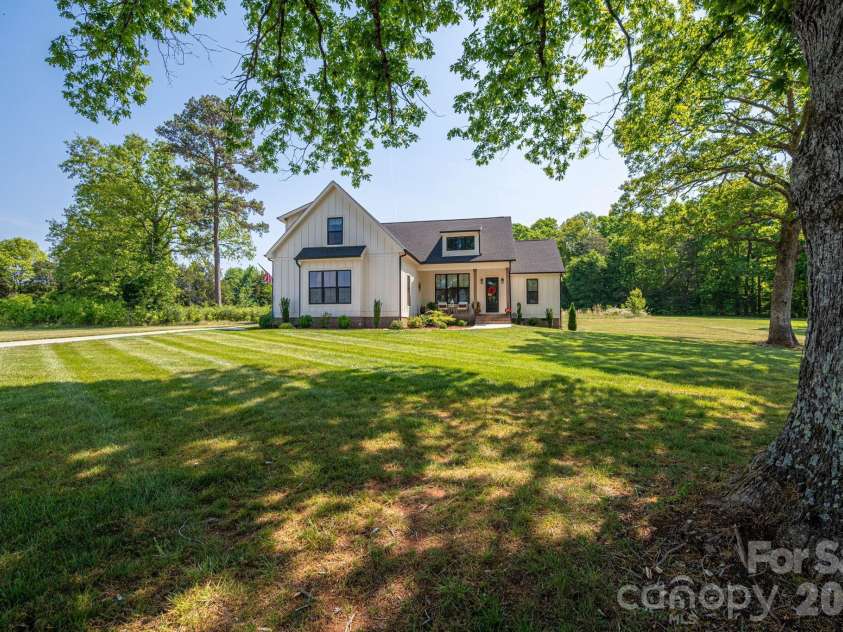 1894 Cline Farm Road, Lincolnton, NC 28092.  MLS# CAR4374586, YatesRealty ID 17577. 