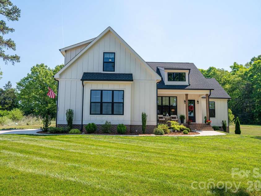 1894 Cline Farm Road, Lincolnton, NC 28092.  MLS# CAR4374586, YatesRealty ID 17577. 