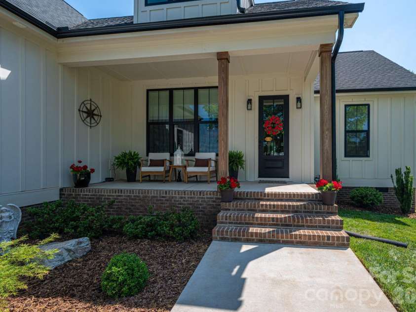 1894 Cline Farm Road, Lincolnton, NC 28092.  MLS# CAR4374586, YatesRealty ID 17577. 