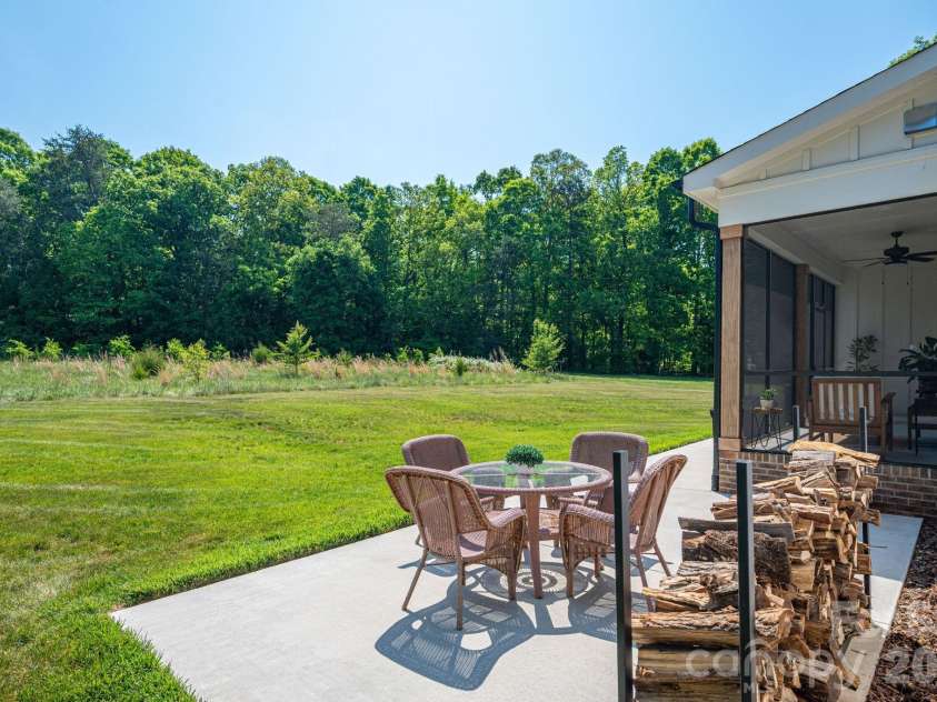 1894 Cline Farm Road, Lincolnton, NC 28092.  MLS# CAR4374586, YatesRealty ID 17577. 