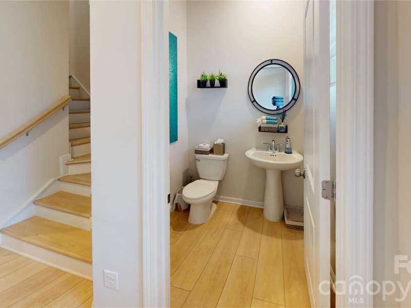 13057 Cottage Crest Lane, Charlotte, NC 28273.  MLS# CAR4374249, YatesRealty ID 17578. 