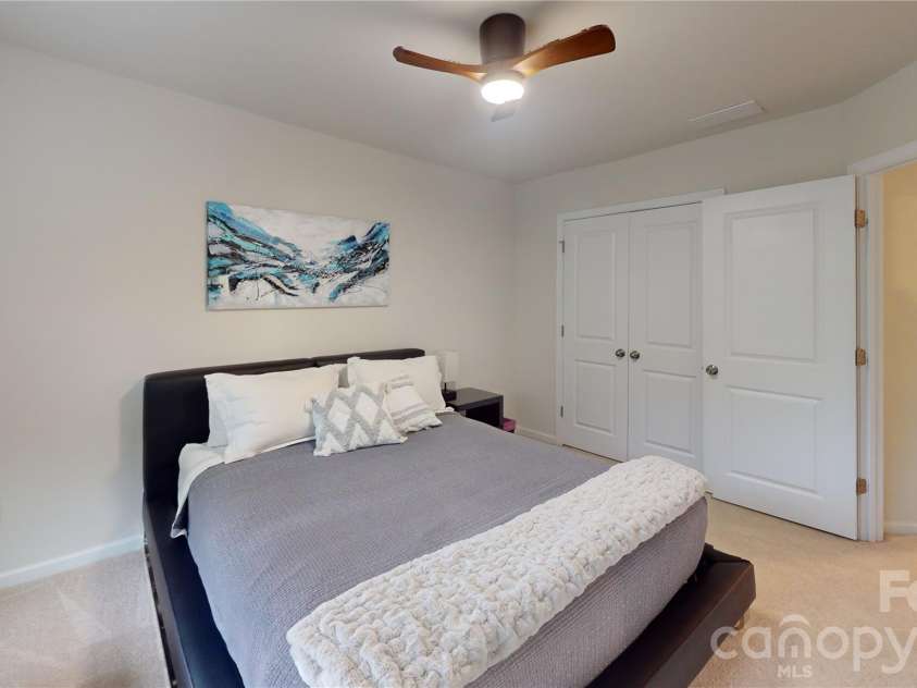 13057 Cottage Crest Lane, Charlotte, NC 28273.  MLS# CAR4374249, YatesRealty ID 17578. 